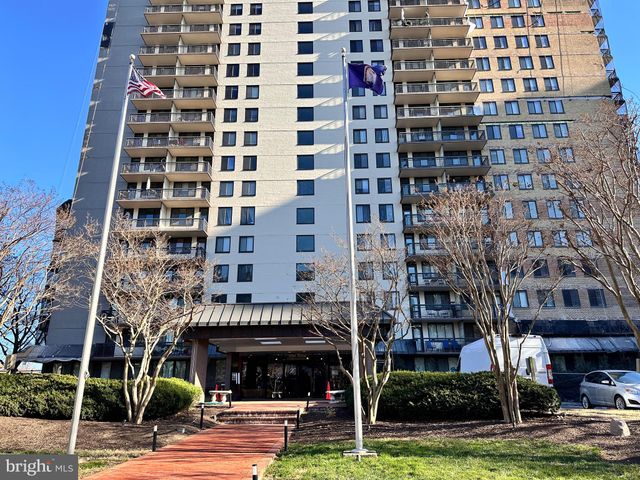 $314,900 | 801 North Pitt Street, Unit 801 | Old Town