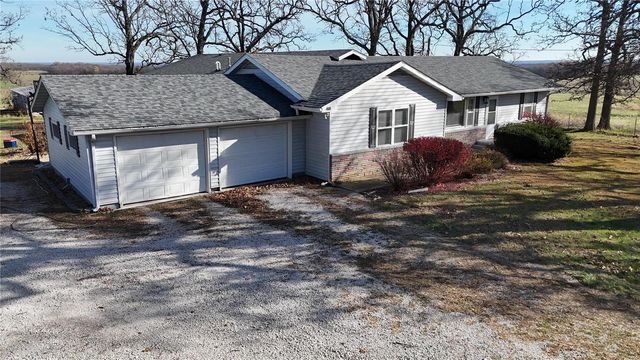 $444,900 | 3594 Highway 73 | North Benton Township - Dallas County