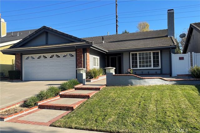 $4,100 | 7566 East Woodsboro Avenue | Northeast Anaheim