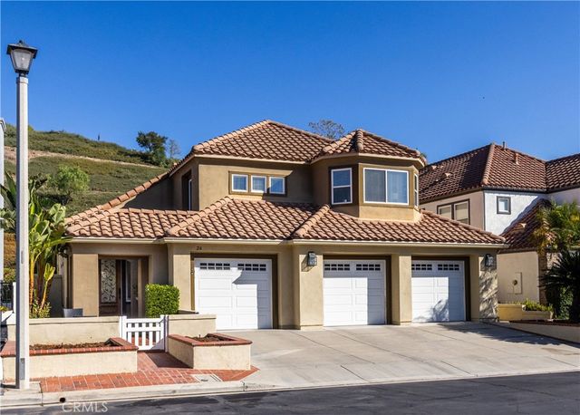 $1,775,000 | 26 Glen Echo | Dove Canyon