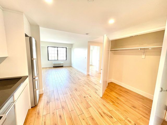 $4,666 | 504 Myrtle Avenue, Unit 7D | Clinton Hill