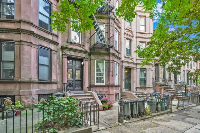 $3,200,000 | 404 2nd Street | Park Slope