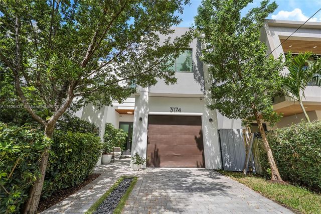 $1,925,000 | 3174 Elizabeth Street | Southwest Coconut Grove