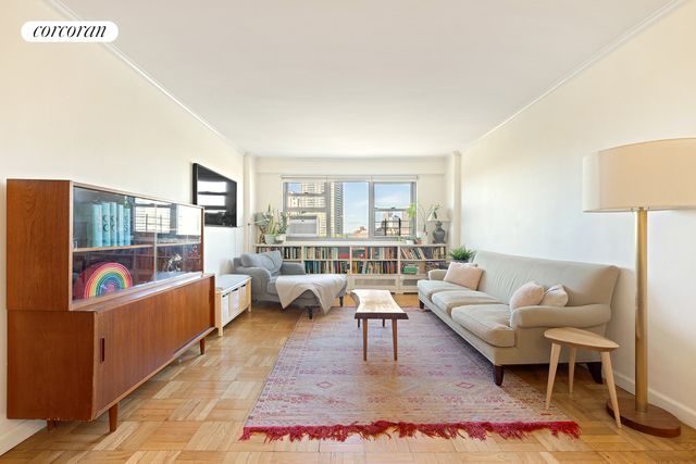 $825,000 | 175 Adams Street, Unit 12A | Downtown Brooklyn