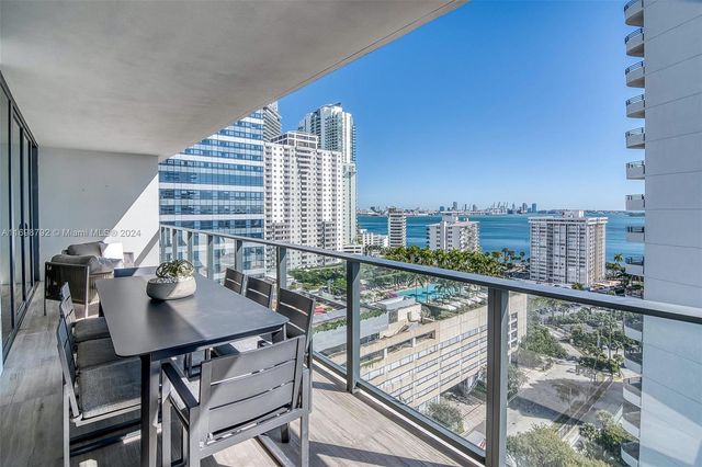 $920,000 | 1451 Brickell Avenue, Unit 1602 | Brickell