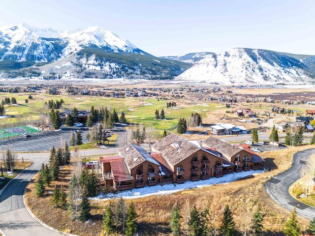 $395,000 | 350 Country Club Drive, Unit 116A | Crested Butte Area