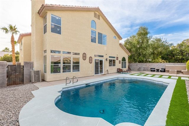 $650,000 | 1713 Sequoia Drive | Park Brisas