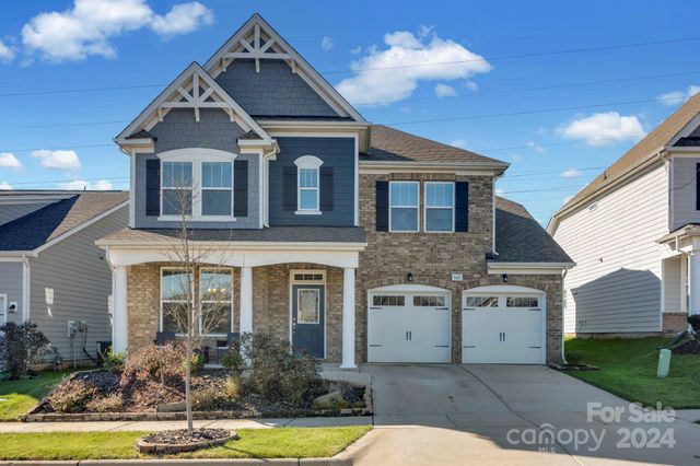 $530,000 | 3611 Antrim Place | Kannapolis