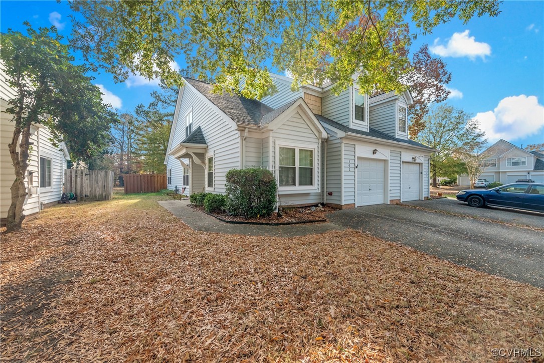 View of front facade with a garage