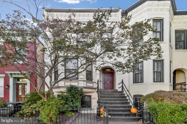 $1,315,000 | 303 C Street Southeast | Capitol Hill