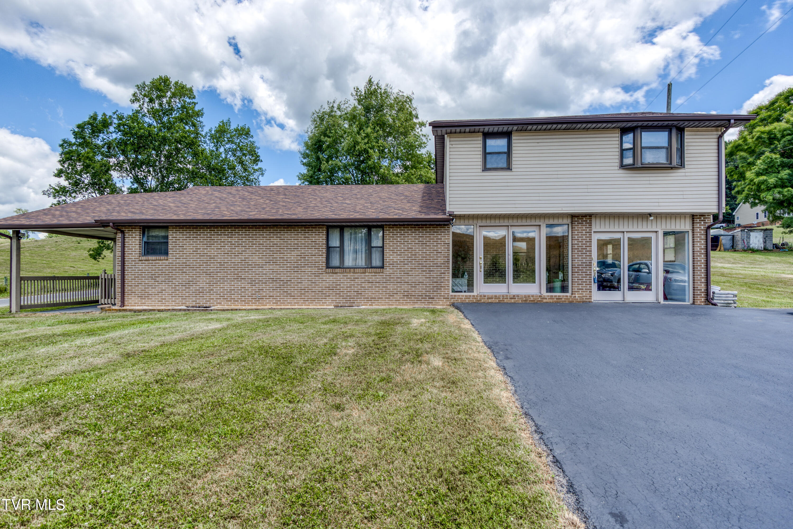 409-Spring-Valley-Marion-VA Highlands-Re