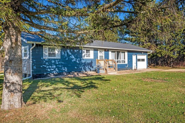 $214,900 | 211 Lynita Lane | Boyceville