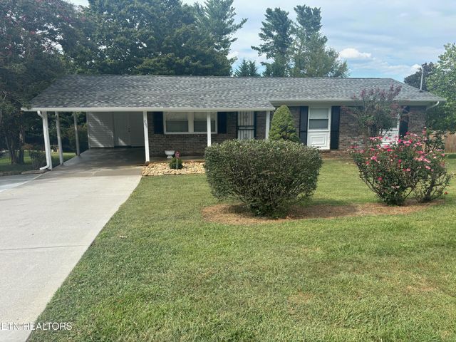 $399,500 | 205 Elkmont Road | Cedar Bluff