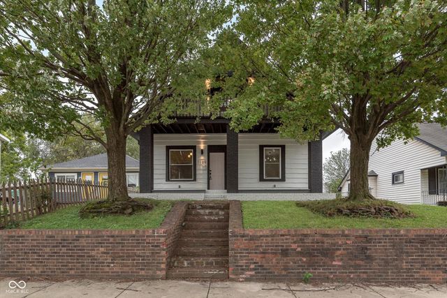 $279,900 | 1129 Finley Avenue | Garfield Park