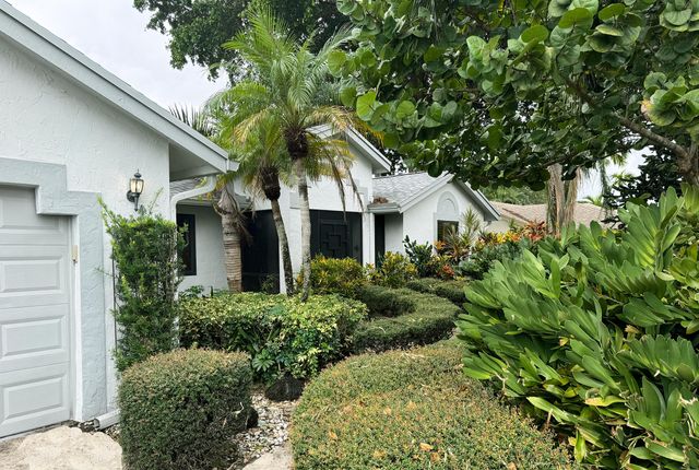 $509,000 | 2450 Riviera Drive | Delray Beach