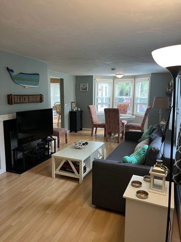 $300 | 25 Centerville Avenue | West Hyannis Port