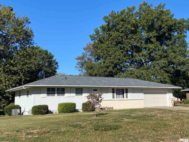 $213,500 | 2100 South 39th Street | Melrose Township - Adams County