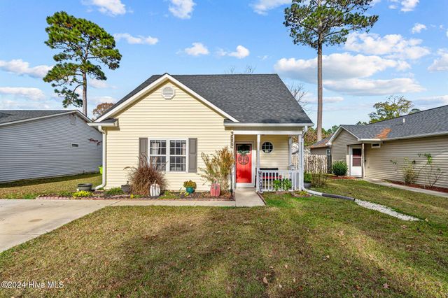 $240,000 | 3622 Elizabeth Avenue | New Bern