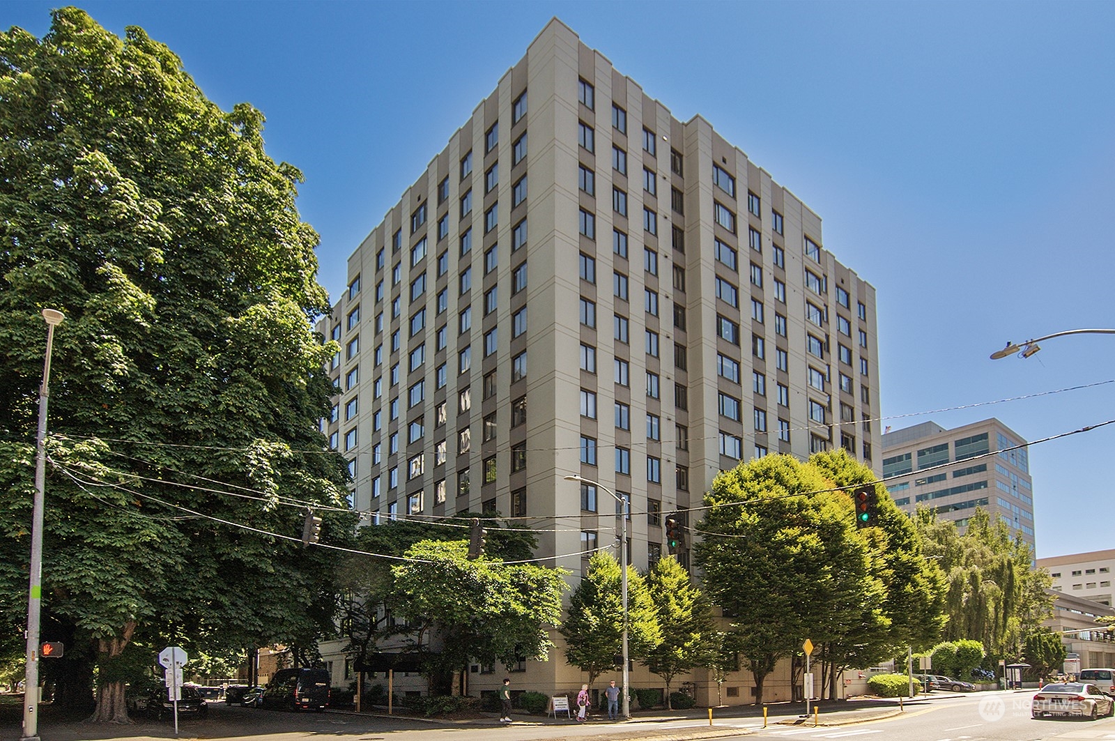 a view of a tall building