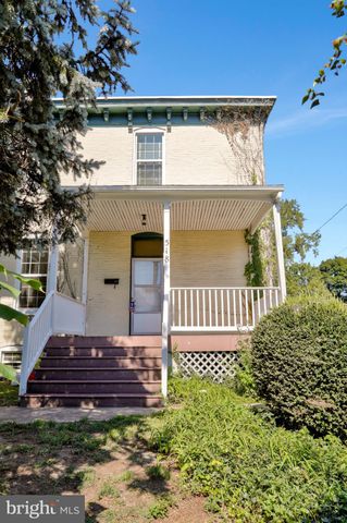 $1,475 | 518 Reynolds Avenue | Historic City Park