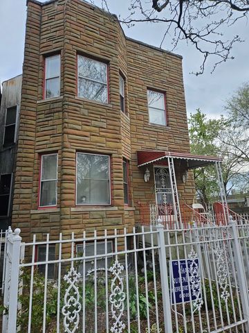 3947 West Polk Street, Chicago, IL 60624 | Compass