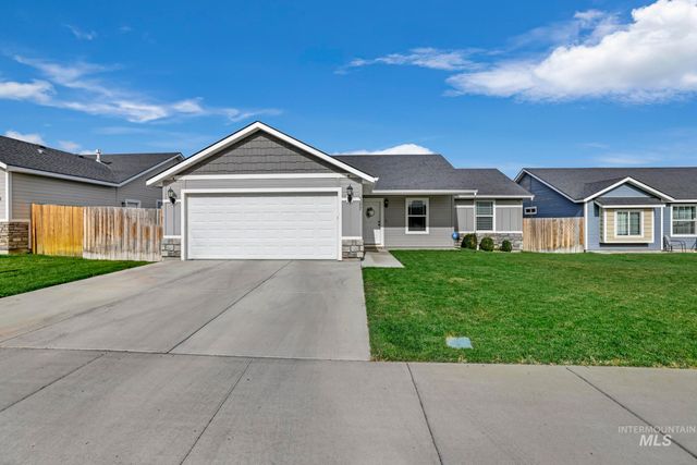 $330,000 | 387 View Avenue | Twin Falls