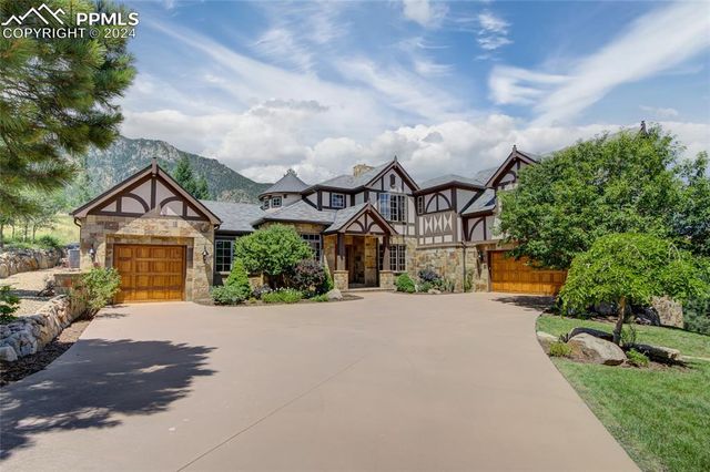 $2,750,000 | 4950 Longwood Point | Broadmoor Resort Community