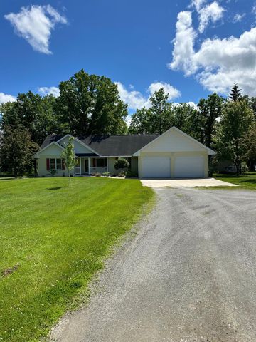 $425,000 | 1107 Jochim Drive Northwest | Baudette Township - Lake of the Woods County