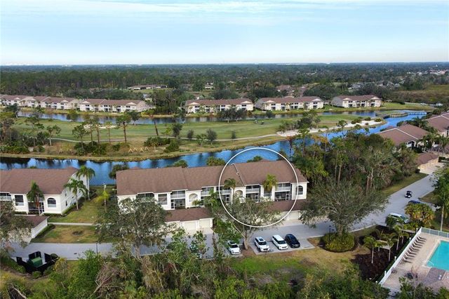 $325,000 | 5250 Hyland Hills Avenue, Unit 1515 | Heritage Oaks