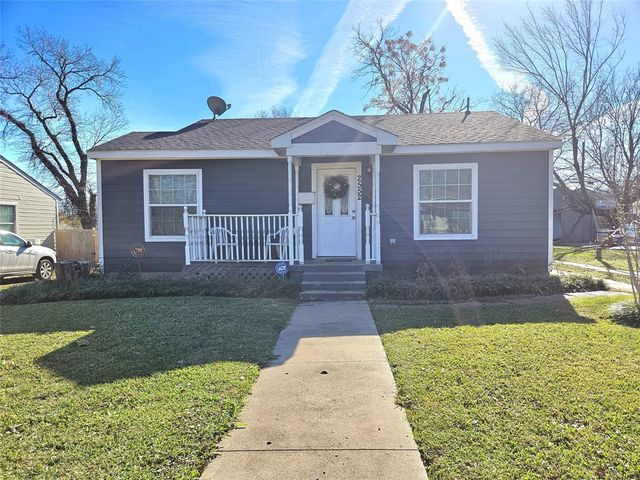 $166,500 | 2552 Kathleen Avenue | Cedar Crest