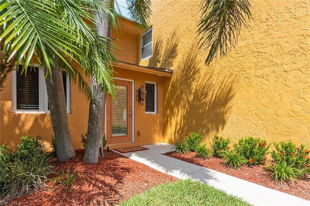 $10,000 | 800 River Point Drive, Unit 320 | Naples