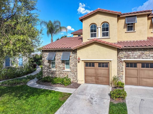 $584,900 | 23780 Los Pinos Court | Trilogy