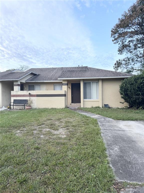 a front view of house with yard