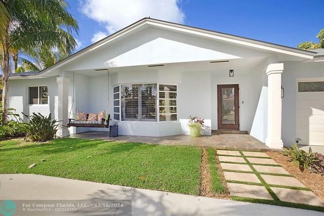 $995,000 | 4241 Northeast 23rd Avenue | Venetian Isles