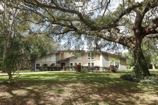 $1,170,000 | 202 Sweetwater Club Boulevard | Sweetwater Club