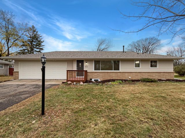 $400,000 | 5132 Eastwood Road | Mounds View