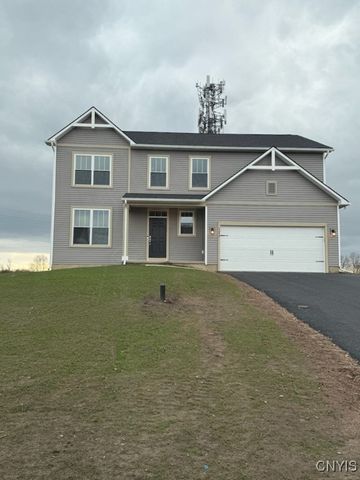 $463,950 | 2690 Falling Star Way | Camillus