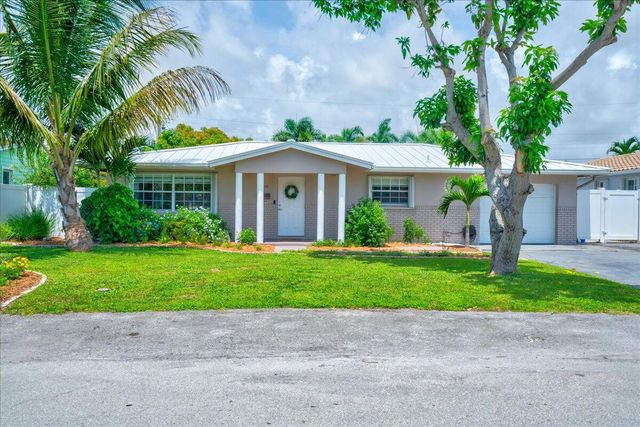 $699,000 | 39 Southeast 9th Avenue | Deerfield Beach Estates