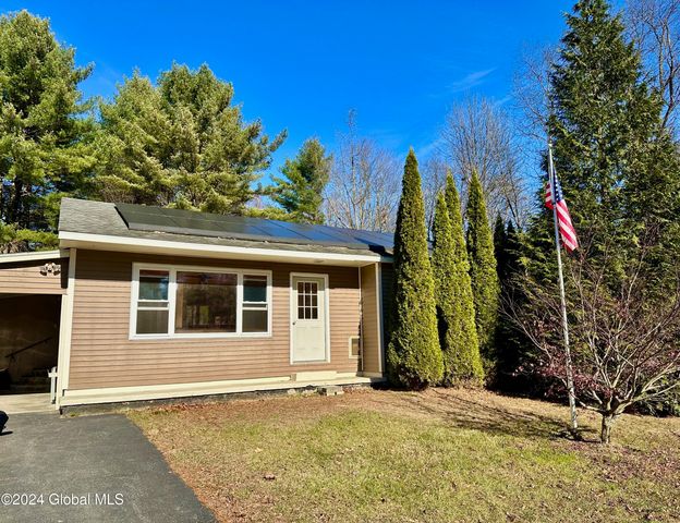 $199,900 | 7 Joe Green Road | Fort Ann Town