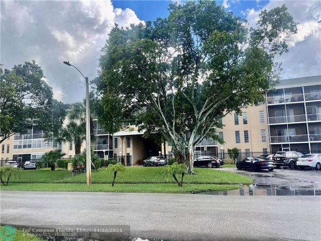 $125,000 | 4848 Northwest 24th Court, Unit 330 | Lauderdale Lakes West Gate