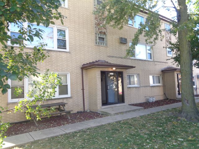 $1,375 | 7650 South Harlem Avenue, Unit 2C | Bridgeview