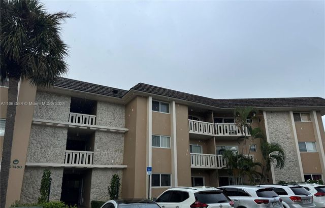 $1,950 | 7480 Miami Lakes Drive, Unit G209 | Miami Lakes