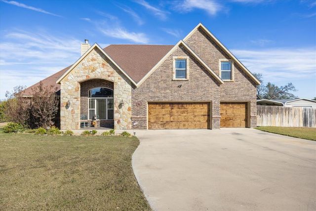 $589,000 | 2105 Hills Court