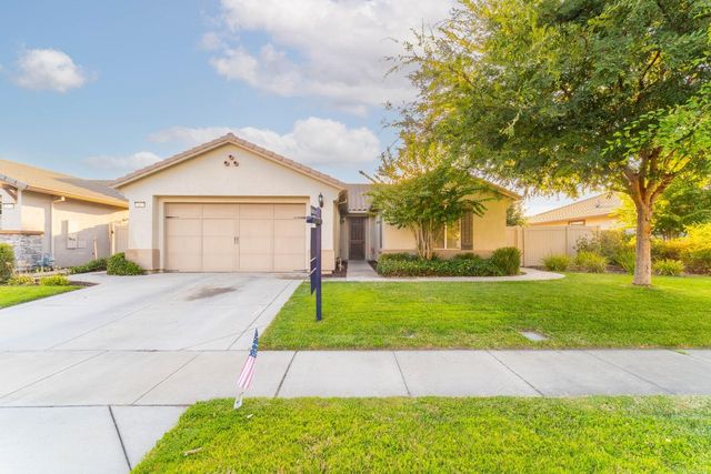 $619,900 | 2467 Redbud Way | Manteca