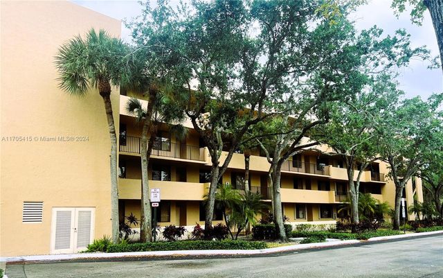 $235,000 | 8592 West Sunrise Boulevard, Unit 416 | Jacaranda