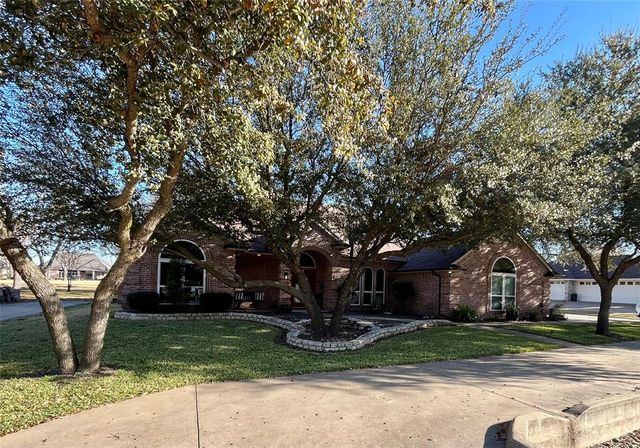 $675,000 | 5800 Nutcracker Drive | Pecan Plantation