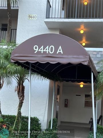 $1,900 | 9440 Poinciana Place, Unit 109 | Pine Island Ridge