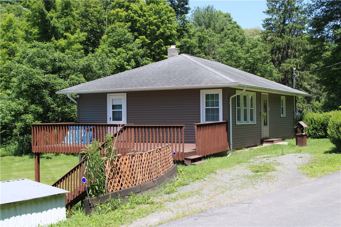 Main 2 bedroom home #137 Loft Road