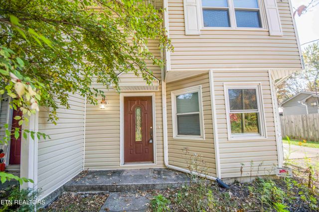 $250,000 | 7601 Chatham Circle Northwest | Knoxville