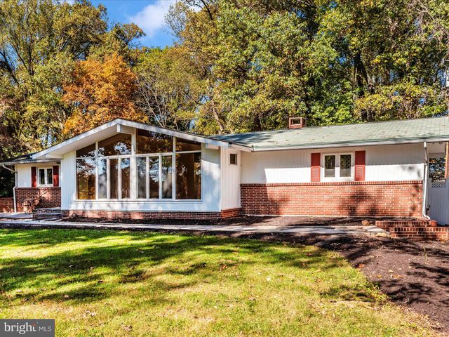 $699,900 | 14520 Burntwoods Road